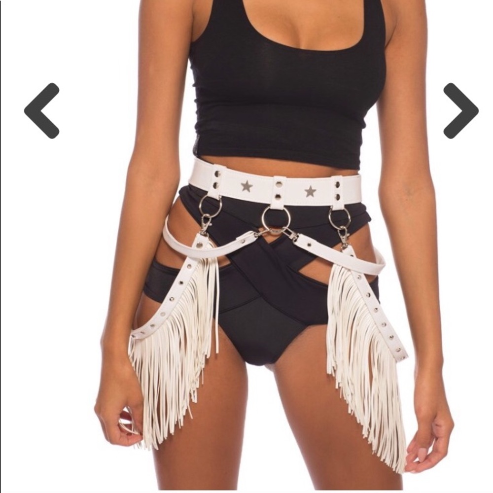NBW Little Black Diamond White Harness